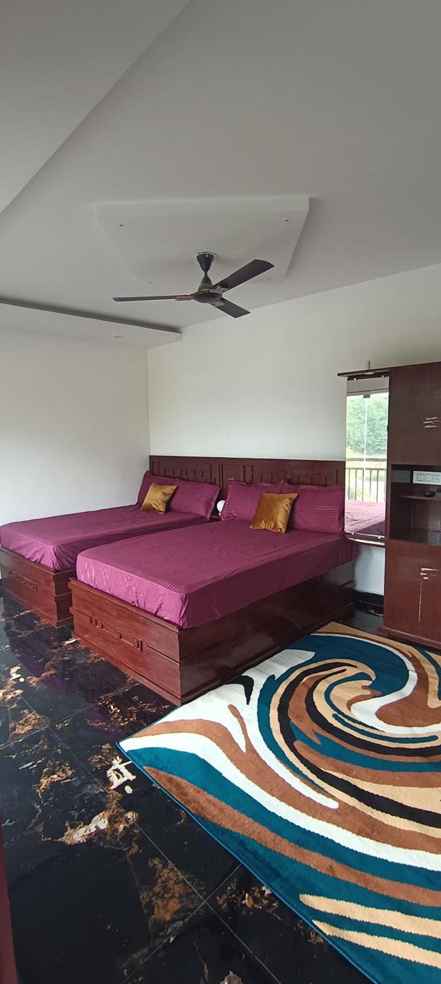 Glasshouse Retreat By The Jungle Stay Groups Valparai Luaran gambar