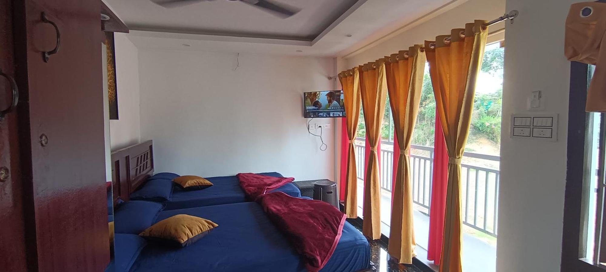 Glasshouse Retreat By The Jungle Stay Groups Valparai Luaran gambar